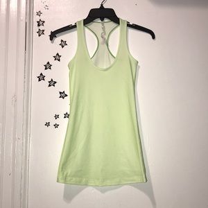 8-Lululemon top 🔴